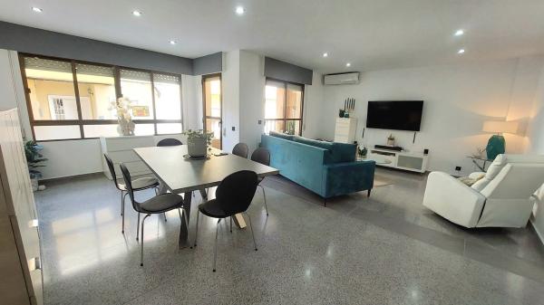 Piso en Desamparados-Hurchillo-Torremendo