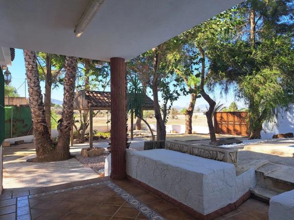 Casa independiente en vereda Liorna, 131