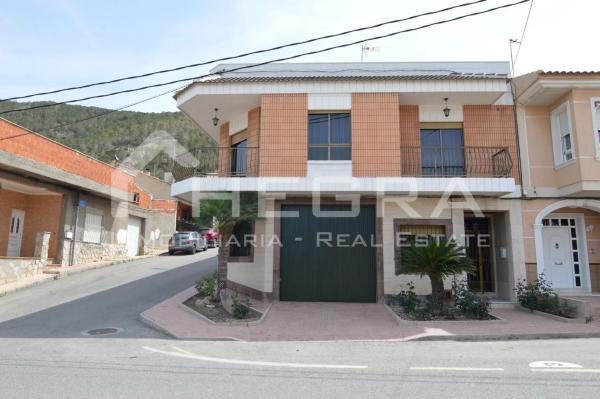 Casa independiente en calle Carmen, 38