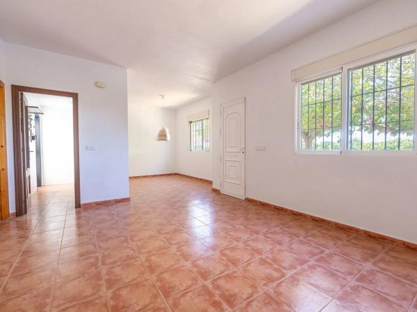 Chalet pareado en calle Paraje el Mansegal