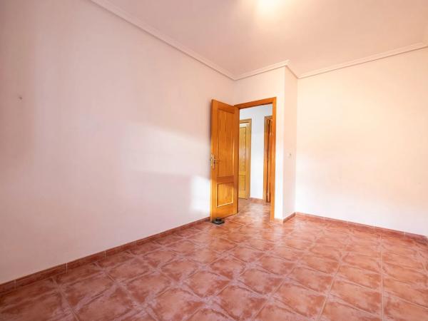 Chalet pareado en calle Paraje el Mansegal