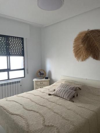 Piso en avenida de Orihuela, 7