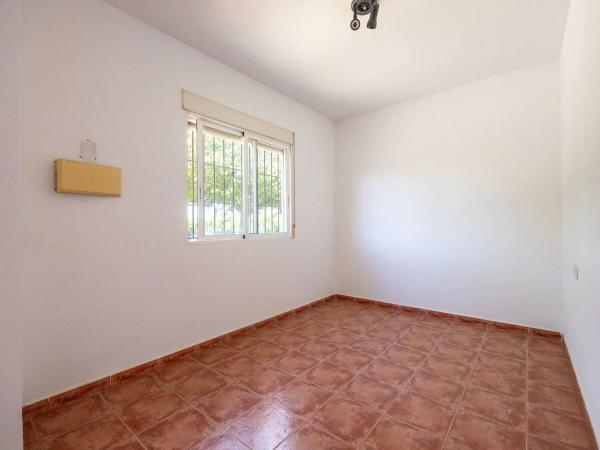 Chalet pareado en calle Paraje el Mansegal