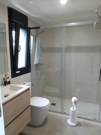 Casa independiente en calle Guanábano, 11 puerta 28