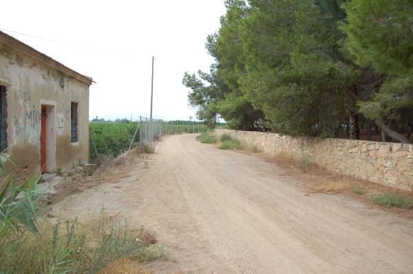 Casa rural en vereda del Cementerio, 264