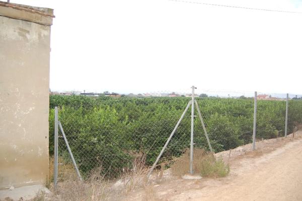 Casa rural en vereda del Cementerio, 264