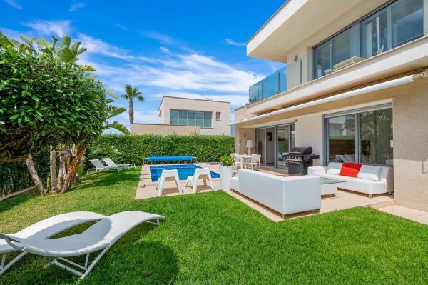 Casa independiente en avenida del Golf