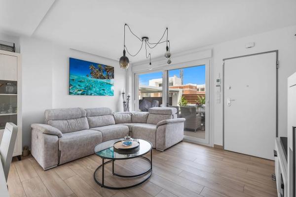 Chalet pareado en calle Guayaba, 46