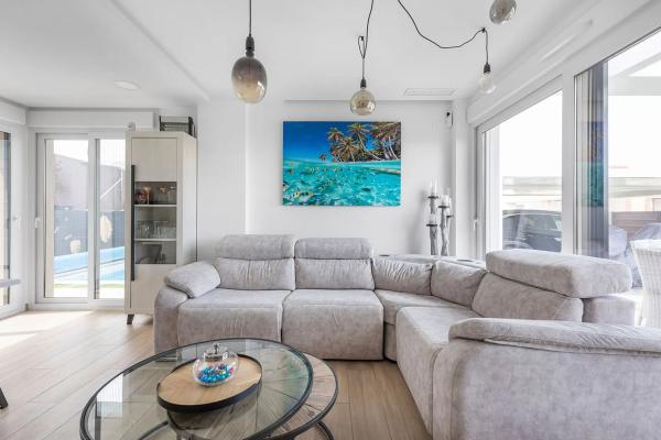 Chalet pareado en calle Guayaba, 46