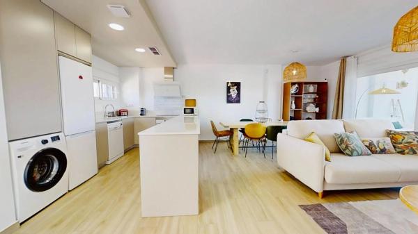 Casa independiente en calle Madroño, 35