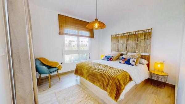 Casa independiente en calle Madroño, 35