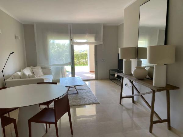 Piso en avenida de las Colinas, 3