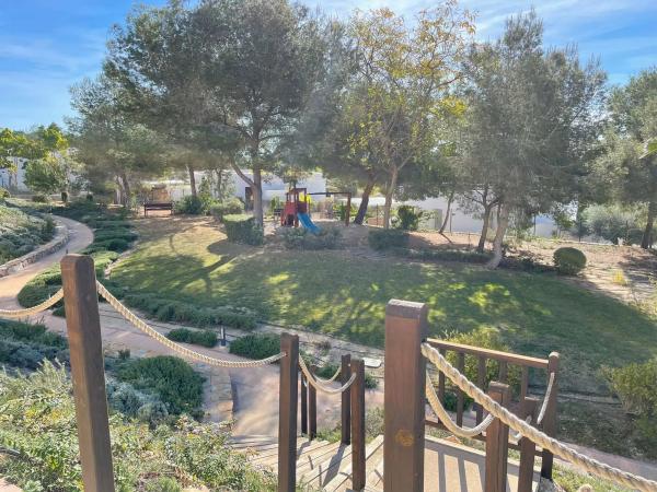 Piso en avenida de las Colinas, 3