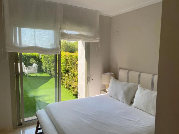 Piso en avenida de las Colinas, 3