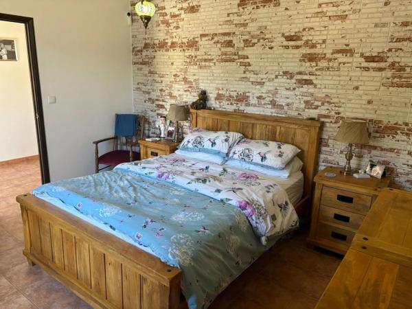 Casa independiente en camino de los Almendros, 3