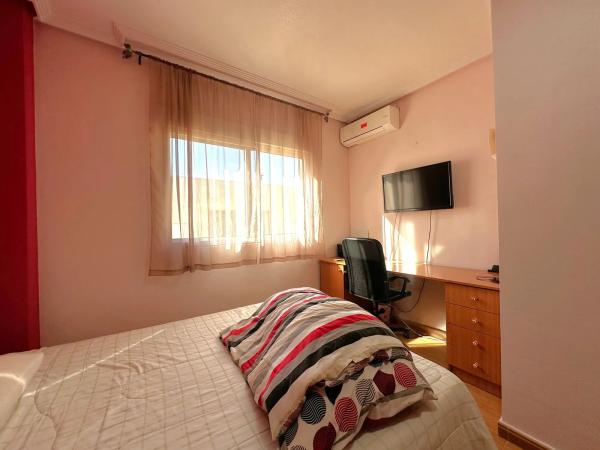 Chalet adosado en CL 8 De Diciembre