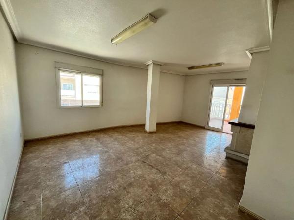 Piso en carretera de Almoradí