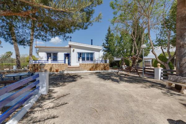 Casa independiente en Cv-920 s/n