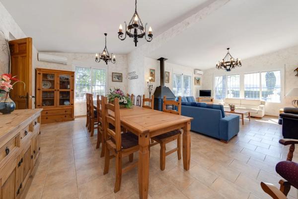 Casa independiente en Cv-920 s/n