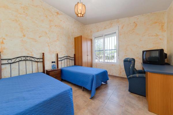 Casa independiente en Cv-920 s/n