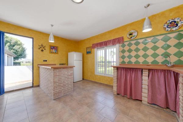 Casa independiente en Cv-920 s/n