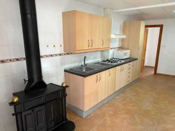 Chalet pareado en calle Guadalupe