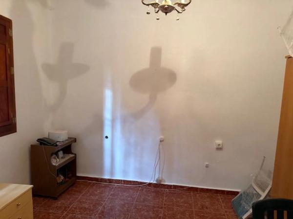 Chalet pareado en calle Guadalupe