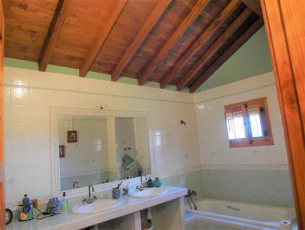 Casa independiente en Los Quicos