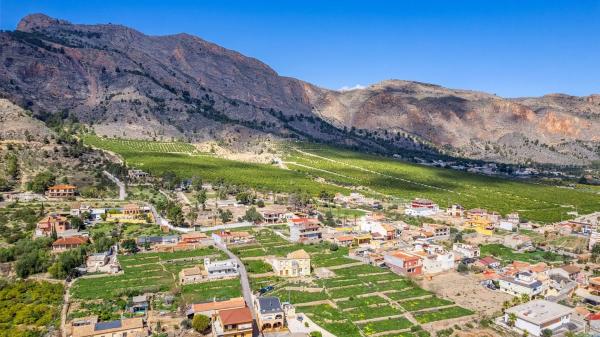 Finca rústica en calle Cruz r Bon, 73