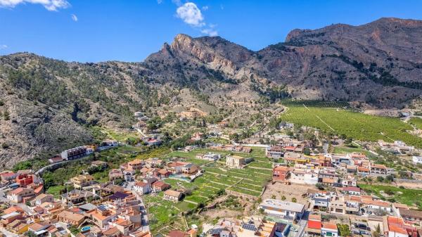 Finca rústica en calle Cruz r Bon, 73