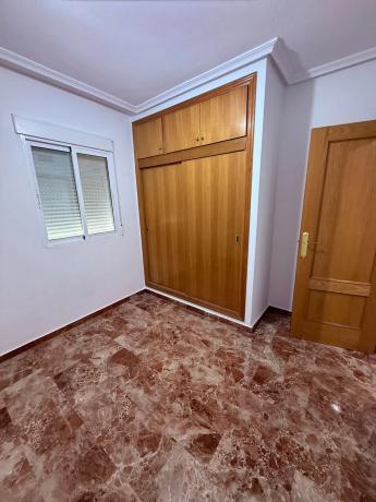 Piso en calle Comandante Manuel Gimeno, 32