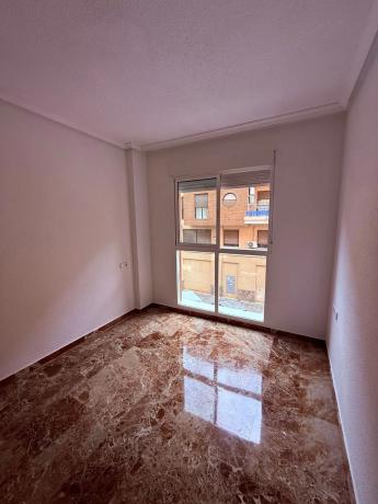 Piso en calle Comandante Manuel Gimeno, 32