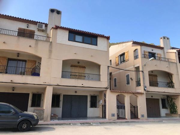 Casa independiente en calle Marqués de Arneva, 12