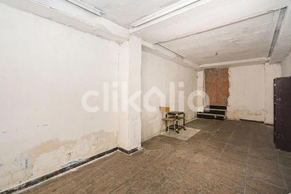 Casa independiente en calle Ferrari