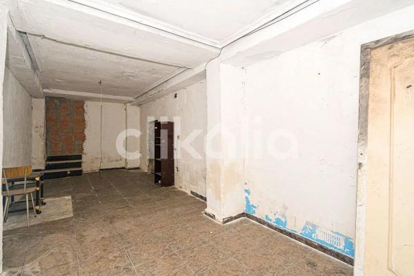 Casa independiente en calle Ferrari