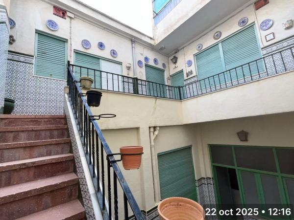 Chalet adosado en calle Adolfo Clavarana, 3