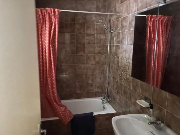 Chalet adosado en vereda de las Acacias