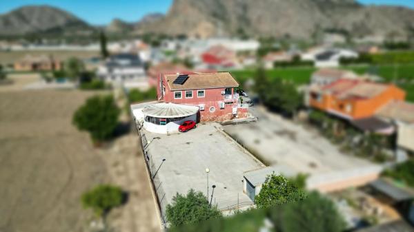 Casa independiente en Lugar Escorratel s/n