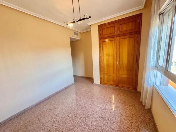 Piso en calle San Juan, 102