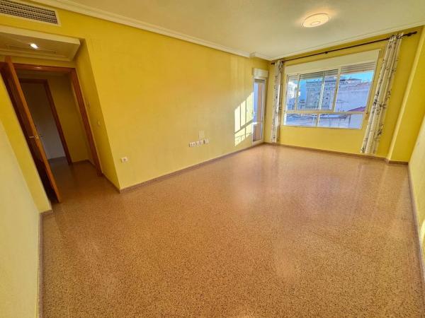 Piso en calle San Juan, 102