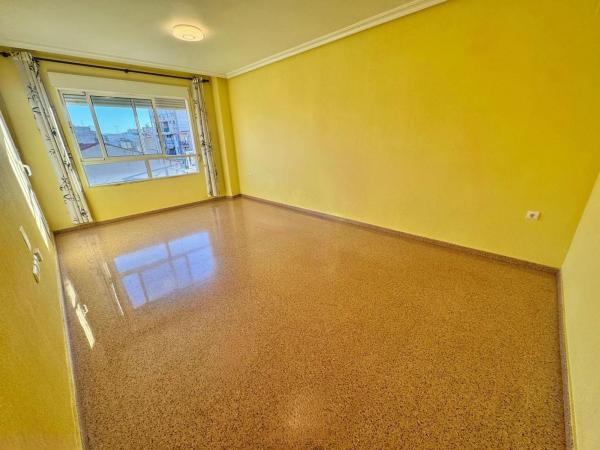 Piso en calle San Juan, 102