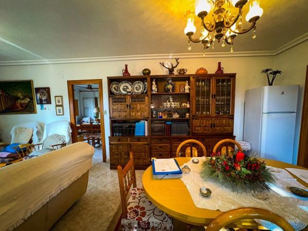 Casa independiente en carretera Molins