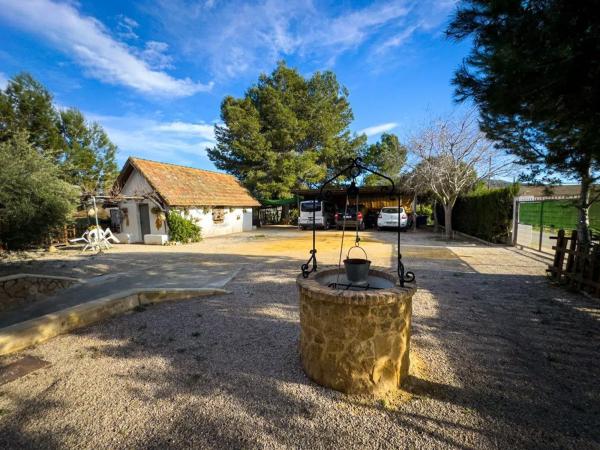 Casa independiente en carretera Molins
