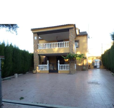 Casa independiente en carretera alicante Murcia, 27 Km