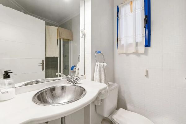 Piso en calle Antonio Gala, 21