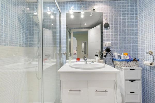 Piso en calle Antonio Gala, 21