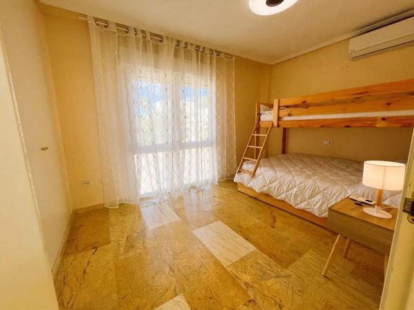 Dúplex en avenida de las Adelfas