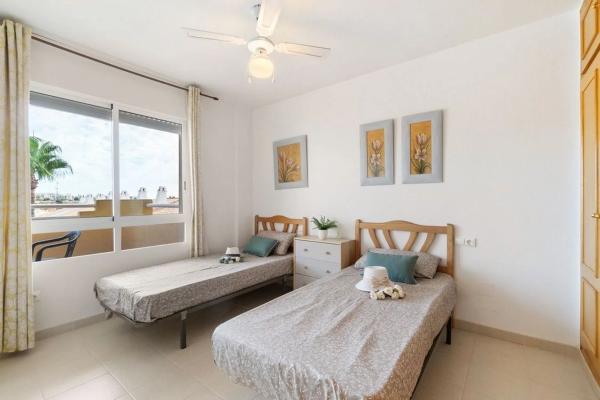 Piso en avenida de las Adelfas, 15