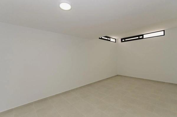 Casa independiente en avenida de las Adelfas