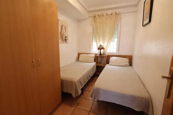 Casa independiente en calle Aire